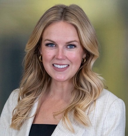 Amanda Weaver, commercial real estate senior advisor at Pinnacle Real Estate Advisors